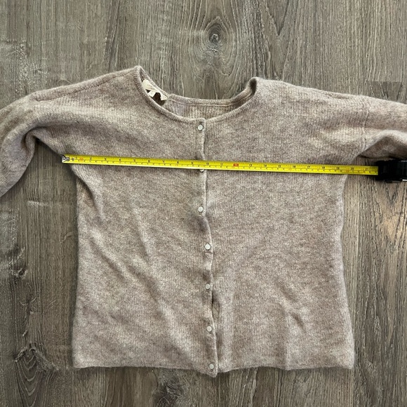 Sezane GASPARD CARDIGAN in light beige - Picture 9 of 10